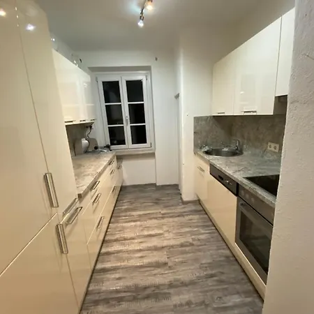 Apartment Gemütliche In Zentraler Lage